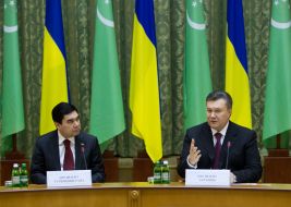 Gurbanguly Berdуmuhamedov and Viktor Yanukovich