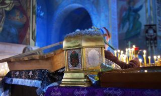 Ark with the relics of the sainted Bethlehem babies