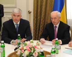 Nikolay Azarov and Dmitriy Salamatin