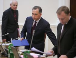 Boris Kolesnikov,and Alexandr Lavrinovich