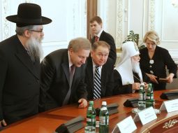 Yakov Dov Bleich, Vyacheslav Nesteruk, Vasiliy Raychinets, Philaret and Anna German