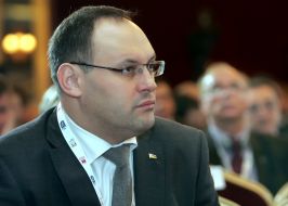 Владислав Каськив