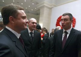 Sergeу Lуovochkin and Vitaliу Klitschko 