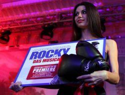 Lot of Sylvester Stallone - 2 tickets to the musical "Rocky"