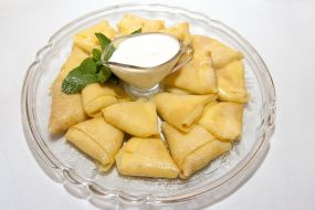 Nalistniki with cheese