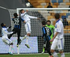 Playing moment of match