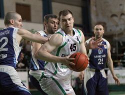 Leonid Yaylo, Artem Parakhovskiy, Andrey Korochkin and Daniel McClintock