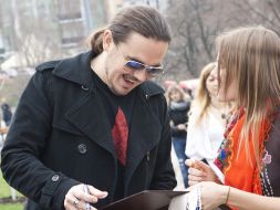 Oleg Mikhailuta (Viola)