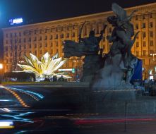 10-meter sculpture as a lotus in the center of Kiev
