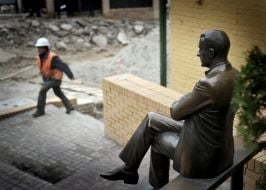 Monument  to Mikhail Bulgakov
