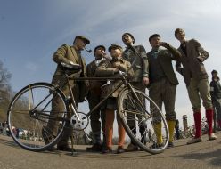 Participants velokruiza retro