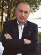 Геннадий Аксельрод