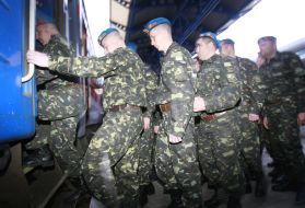 Peacekeepers come on the train