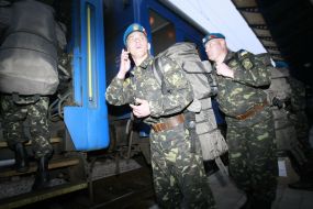 Peacekeepers come on the train