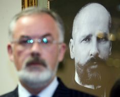 Dmitriy Tabachnik