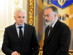  Vladimir Litvin and Dmitriy Tabachnik