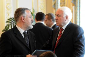 Valeriy Pustovoytnko and Dmitriy Tabachnik