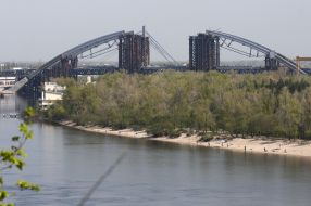 The unfinished bridge to the island Trukhanov