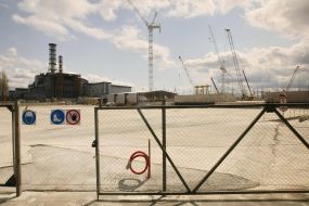 Construction of the arch of the new sarcophagus at Chernobyl