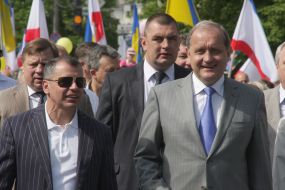 Vladimir Konstantinov and Anatoliy Mogilyov