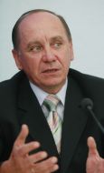 Yuriy Melnik