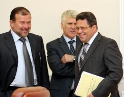 Viktor Baloga and Aleksandr Kushnirenko