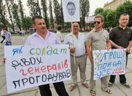 The action-parody of the May Day demonstration
