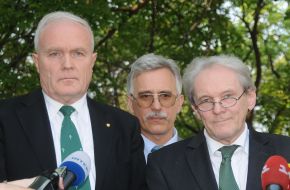 Norbert Haas and Karl Max Eimhalupl