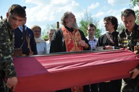 Перезахоронение бойцов и командиров Советской Армии