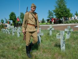 Военно-братский мемориал в селе Чапаевка