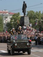 Viktor Maksimiv and Aleksandr Fedotenkov