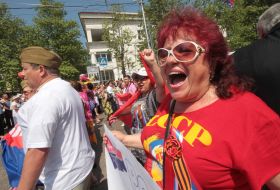 Woman in a sport shirt with inscription "SSSR"