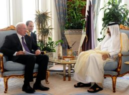 Nikolay Azarov and Hamad bin Khalif Al Thani