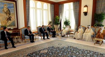 Nikolay Azarov and Hamad bin Khalif Al Thani