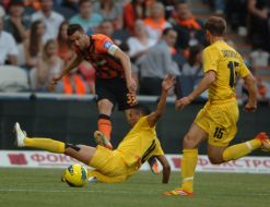 Dario Srna and Andrey Zaporozhan