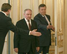 Viktor Yanukovich and Nicolae Timofti