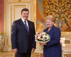 Viktor Yanukovich and Dalia Grybauskaitе