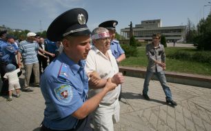 Задержание участников голодовки