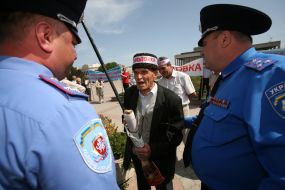 Сотрудники милиции