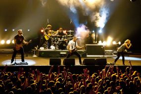 Concert of Guano Apes alternative rok-quartet 