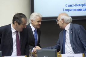 Mahmadsaid Ubaidulloуev, Vladimir Litvin and Mirgand Shabozov