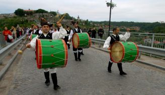 Испанские барабанщики