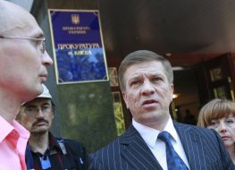 Anatoliy Melnik and Vitaliy Chernyakhovskiy
