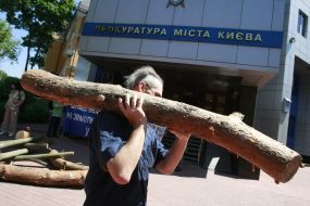 The participant of action carries a log