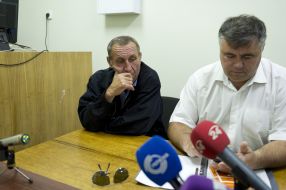 Valeriy Kuzmenko and Vladimir Kudelya