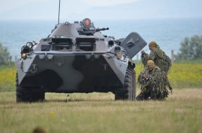 Fighters of the special division of militia