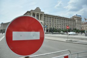 Blocked traffic on the street Khreshchatyk