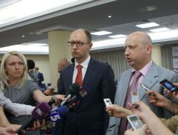 Arseniy Yatsenуuk and Alexandr Turchinov