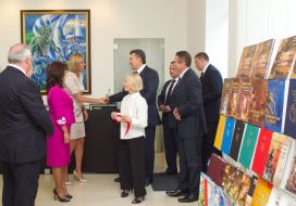 Sergey Bubka, Viktor Yanukovich, Yana Klochkova and Nina Bocharova