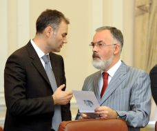 Dmitriy Tabachnik and Yuriy Kolobov